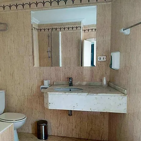 Lauxeta Berria Hotel 2*